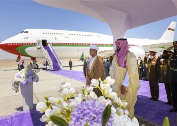 سلطنة عُمان والمملكة العربية السعودية تواصلان تعزيز وتطوير علاقاتهما