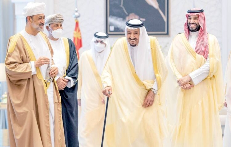 زيارة بن سلمان لمسقط تتوج العلاقات الراسخة وتفتح مسارات أمنة نحو المستقبل