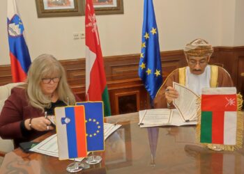 توقيع إتفاقية تفاهم بين سلطنة عُمان وجمهورية سلوفينيا بالقاهرة