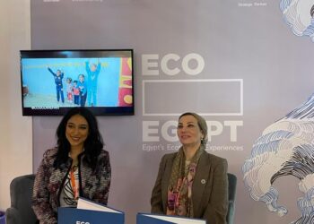 وزيرة البيئة تتفقد جناح الوزارة بشرم الشيخ وتعقد عدد من اللقاءات الإعلامية به