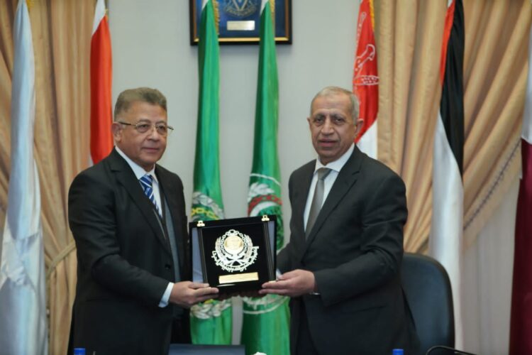 الأكاديمية العربية والهيئة العامة للاعتماد والرقابة الصحية توقعان بروتوكول تعاون مشترك 1 الأكاديمية العربية والهيئة العامة للاعتماد والرقابة الصحية توقعان بروتوكول تعاون مشترك