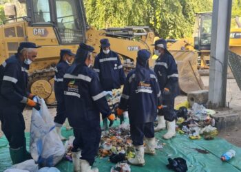 البيئة : تنفيذ ورش عمل للعاملين حول تصنيف المخلفات البلدية الصلبة