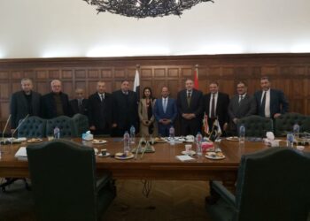 “غرفة الإسكندرية” تستقبل سفير باكستان لبحث سبل التعاون