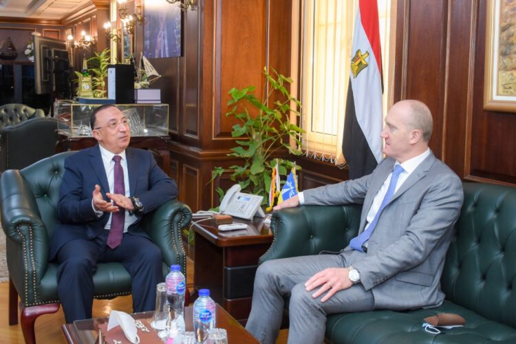 محافظ الاسكندرية يودع قنصل عام لبنان ويشيد بدوره في توطيد العلاقات بين الجانبين