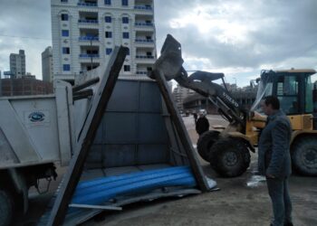 استمرار الحملات المكبرة لإزالة التعديات علي أراضي أملاك الدولة وإيقاف أعمال البناء المخالف بأحياء الثغر محافظ الاسكندرية يشدد علي شن حملات دورية ومفاجئة للتصدي لكافة صور التعديات علي أملاك الدولة