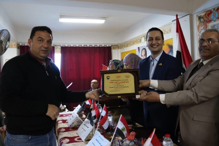 مستقبل وطن بكفرالشيخ يكرم أوائل الطلبة بمركز البرلس 1 مستقبل وطن بكفرالشيخ يكرم أوائل الطلبة بمركز البرلس