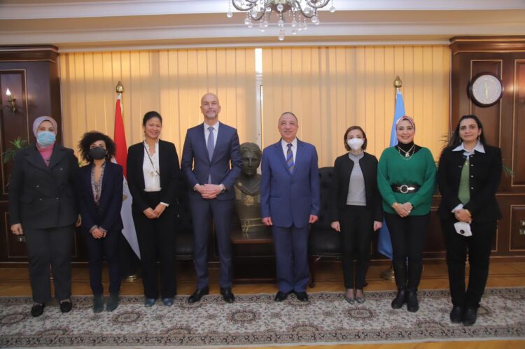 محافظ الأسكندرية يناقش مع قنصل عام فرنسا تعزيز سبل التعاون والمشروعات المشتركة 1 محافظ الأسكندرية يناقش مع قنصل عام فرنسا تعزيز سبل التعاون والمشروعات المشتركة