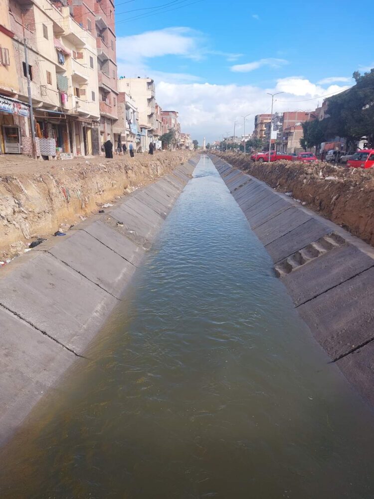 محافظة الإسكندرية تعمل على تأهيل وتبطين 10ترع بتكلفة إجمالية تقدر ب144.5مليون جنيه 1 محافظة الإسكندرية تعمل على تأهيل وتبطين 10ترع بتكلفة إجمالية تقدر ب144.5مليون جنيه