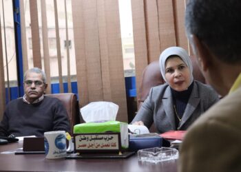 مستقبل وطن كفرالشيخ يواصل فحص شكاوي المواطنين الأسبوعية