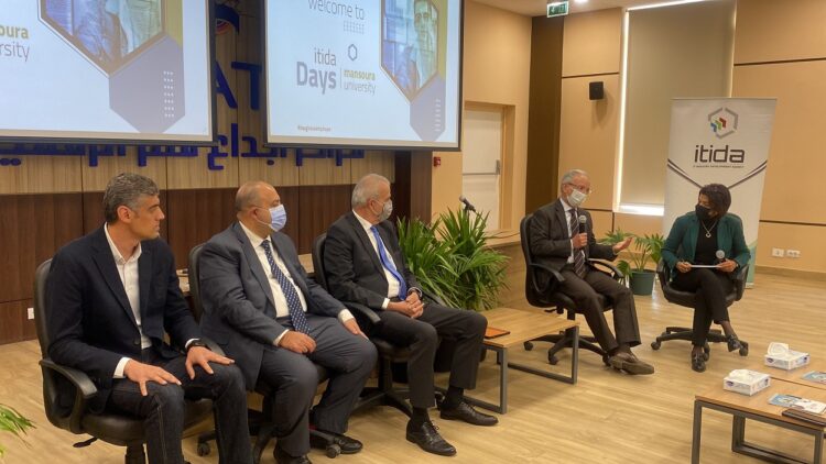 إيتيدا تنظم أولى جولاتها الترويجية لاستراتيجية مصر الرقمية لصناعة التعهيد بجامعة المنصورة