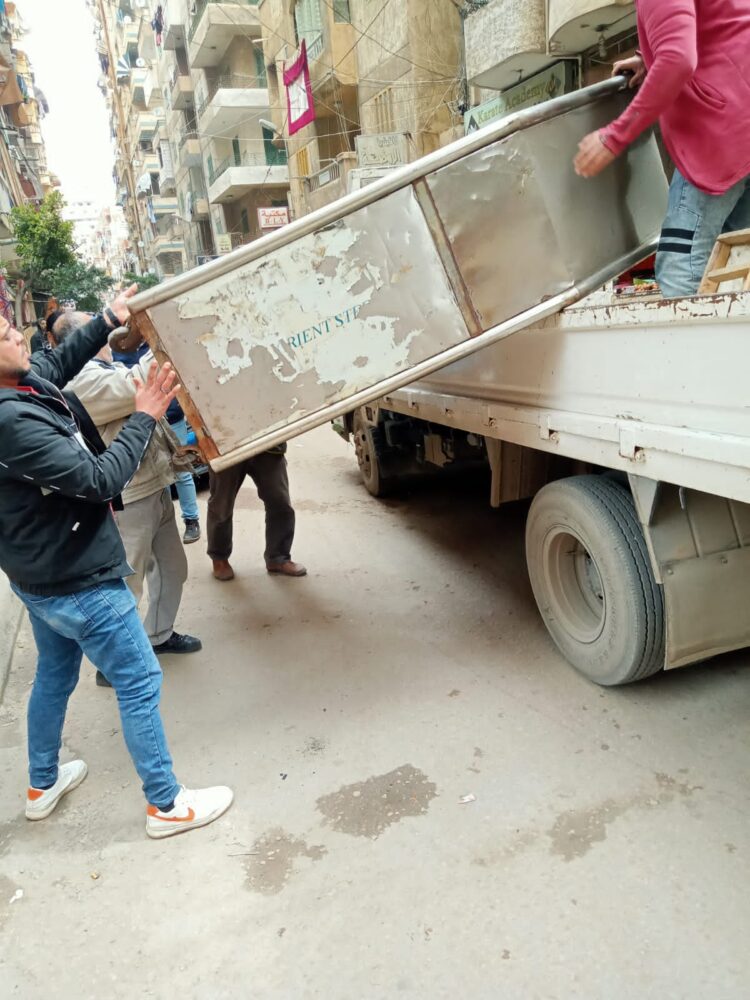 محافظ الأسكندرية يشدد على رؤساء الأحياء باستمرار تكثيف الحملات المكبرة لتطبيق الأجراءات الاحترازية بأحياء الثغر 1 محافظ الأسكندرية يشدد على رؤساء الأحياء باستمرار تكثيف الحملات المكبرة لتطبيق الأجراءات الاحترازية بأحياء الثغر