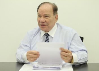 د.صديق عفيفي يطالب بإصلاح الأسباب الحقيقية وراء هروب طلابنا لأوكرانيا والدول الأخري للدراسة