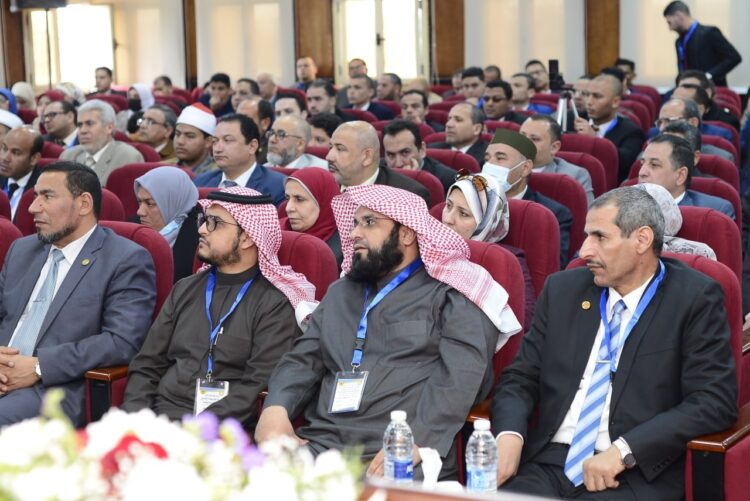 اختتام مؤتمر "التكنولوجيا الحديثة وأثرها في الدراسات الشرعية والقانونية" 1 الدراسات الشرعية
