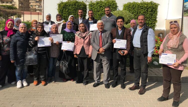 درع تكريم للكرداوى في ختام دورة "الموظف الرقمى والذكاء الاصطناعي" بوزارة الثقافة 1 درع تكريم للكرداوى في ختام دورة "الموظف الرقمى والذكاء الاصطناعي" بوزارة الثقافة