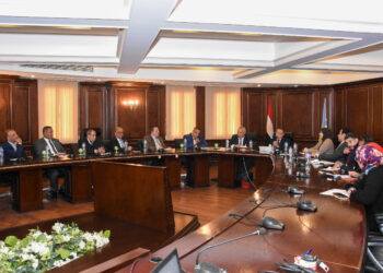 الشريف يستقبل أعضاء لجنة الإسكان والإدارة المحلية بمجلس الشيوخ خلال زيارتهم الميدانية لمحافظة الإسكندرية