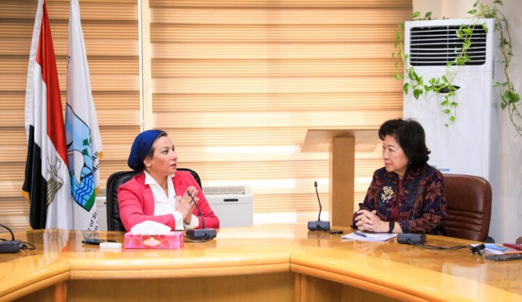 تعاون بين وزيرة البيئة و مديرة سياسات التنمية والشراكات بالبنك الدولى في مؤتمر المناخ COP27 1 تعاون بين وزيرة البيئة و مديرة سياسات التنمية والشراكات بالبنك الدولى  في  مؤتمر المناخ COP27