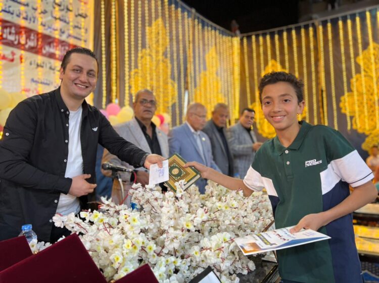 مستقبل وطن بكفرالشيخ يكرم حفظة القرآن الكريم بقرية شنو