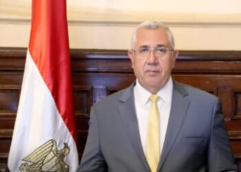 بحوث الصحراء يطلق حملة تحسين سلاسل قيمة محصول عباد الشمس الزيتي بالمنيا