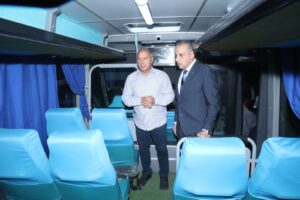 الوزير يدشن المرحلة الأولي من خدمات نقل الركاب بمحافظة سوهاج