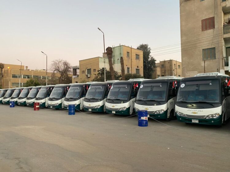 الوزير النقل يدشن المرحلة الأولي من خدمات نقل الركاب بمحافظة سوهاج
