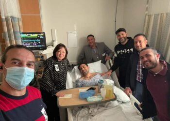 السفيرة المصرية «بنيويورك» تتفقد المواطنين المصابين في حادث مترو «بروكلين»