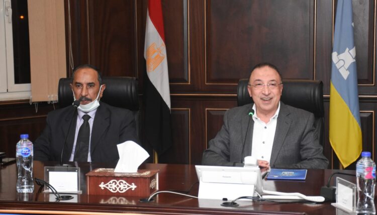 الشريف: يصدر تكليفات لرؤساء الاحياء بعد الحركة الجديدة للقيادات المحلية بالمحافظة