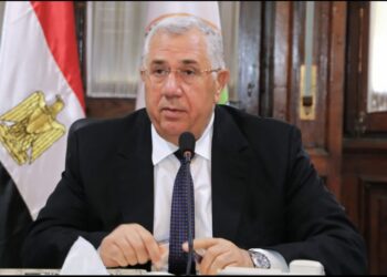 القصير يبحث مع مجلس أمناء برنامج التنمية الزراعية في المشروعات الممولة