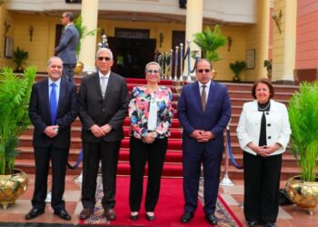 ندوة بالجامعة البريطانية حول دور الشباب في مواجهة تغير المناخ