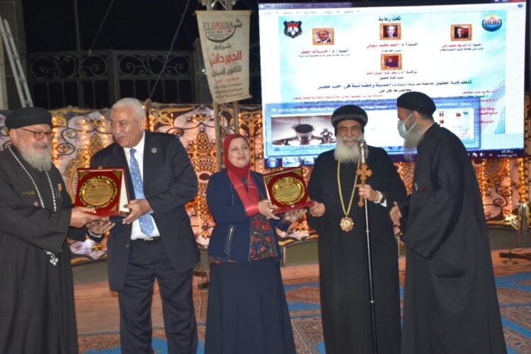 رئيس جامعة السادات يستقبل قساوسة كنيسة السادات ومطران المنوفية 1 رئيس جامعة السادات يستقبل قساوسة كنيسة السادات ومطران المنوفية