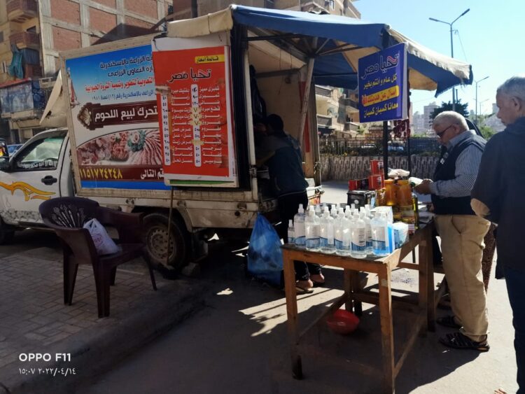 الشريف: 67 منفذ ثابت ومتحرك بجميع أحياء الإسكندرية لبيع السلع الغذائية