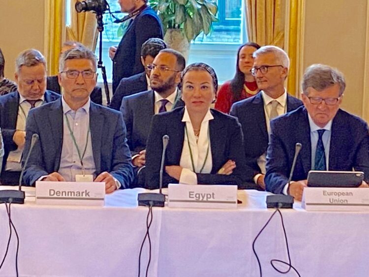 وزيرة البيئة اجتماع كوبنهاجن لبحث قضايا تمويل المناخ فى العالم 1 وزيرة البيئة اجتماع كوبنهاجن لبحث قضايا تمويل المناخ فى العالم