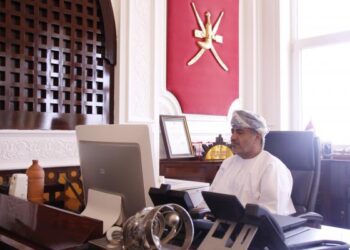 مباحثات عُمانية مصرية للارتقاء بقطاع الاتصالات وتقنية المعلومات