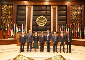 تعاون علمي بين الاكاديمية العربية وجامعة «ساوثهامبتون» بإنجلترا