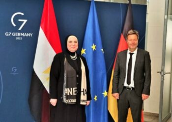 وزيرة التجارة والصناعة ووزير الاقتصاد الألماني يبحثان سبل تنمية وتطوير العلاقات الاقتصادية بين البلدين