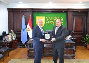 رئيس جامعة الإسكندرية يستقبل سفير المملكة الأردنية الهاشمية بالقاهرة‎