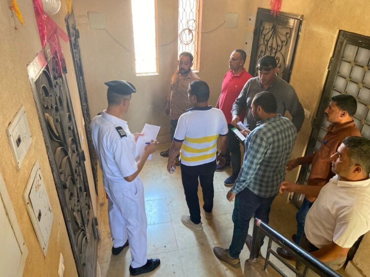 رئيس " صندوق الإسكان الاجتماعي ": تنفيذ حملتين لضبط مخالفات الإسكان الاجتماعي بمدينتي العبور وقنا الجديدتين 1 رئيس " صندوق الإسكان الاجتماعي ": تنفيذ حملتين لضبط مخالفات الإسكان الاجتماعي بمدينتي العبور وقنا الجديدتين