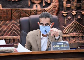 محافظ الغربية يوجه بالمتابعة يومية لأعمال تطهير الترع والمصارف وصيانة دورية للمطابق والبيارات