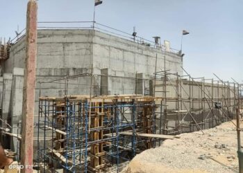 وزير الإسكان يتابع سير العمل بمدينة السويس الجديدة