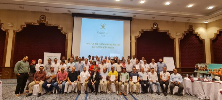 البيئة: برامج تدريبية للعاملين بقطاع الفنادق والمنشآت السياحية استعدادا لمؤتمر شرم الشيخ 1 البيئة: برامج تدريبية للعاملين بقطاع الفنادق والمنشآت السياحية استعدادا لمؤتمر شرم الشيخ