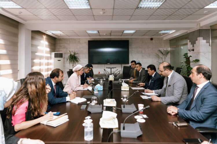 وزيرا البيئة والشباب والرياضة يعقدان اجتماعاً لمناقشة الإستعدادات الخاصة بتنظيم مؤتمر المناخ COP27 1 وزيرا البيئة والشباب والرياضة يعقدان اجتماعاً لمناقشة الإستعدادات الخاصة بتنظيم مؤتمر المناخ COP27