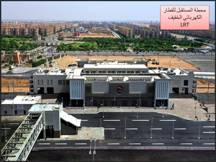 وزير النقل يستعرض مشروع القطار الكهربائي الخفيف LRT وشبكة خطوط مترو الانفاق