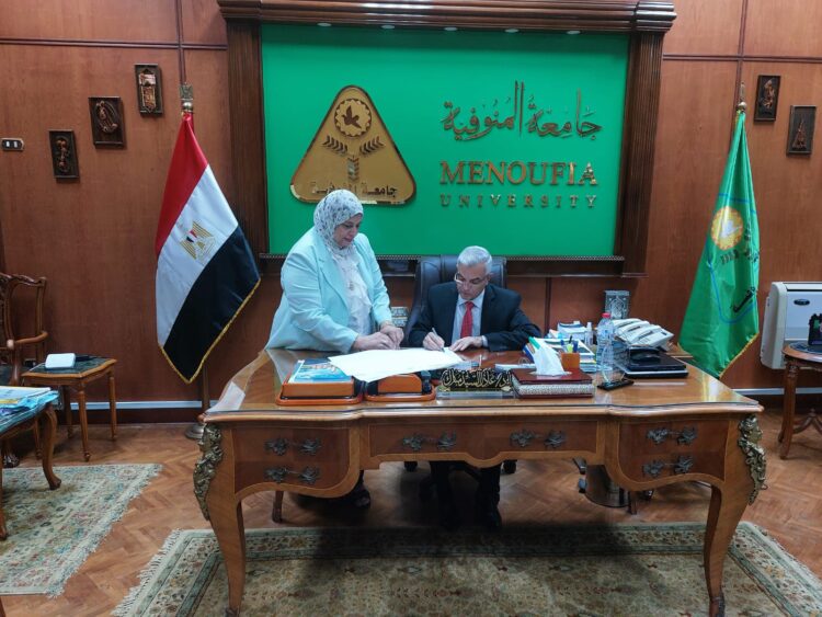 رئيس جامعة المنوفية يعتمد نتيجة تراكمى التمريض