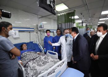 100 ألف جنيه تعويضا لأسر الضحايا و20 ألف جنيه للمصابين .. ويوجه بسرعة صرف التعويضات لأسر لضحايا والمصابين