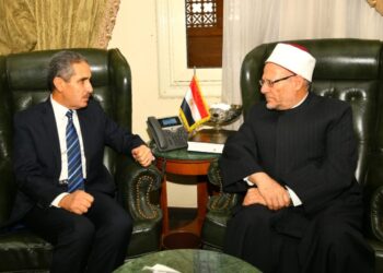 مفتي الجمهورية يستقبل محافظ الغربية لتهنئته على تجديد الثقة.. ويناقش مستجدات إنشاء فرع دار الإفتاء بمدينة طنطا