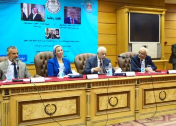 أ طلاق أكبر برنامج تدريبي وتوعوي حول مفاهيم قضايا التغيرات المناخية