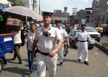 ” حماد ” يقود حملة مكبرة لرفع الاشغالات والمخالفات لتيسير حركة المرور