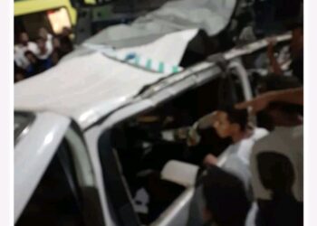 حادث تصادم ميكروباص وسيارة نقل بأسوان.