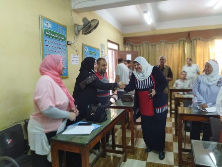 مدير تعليم المنوفية تتابع تدريبات الموجهين على برنامج الدمج التعليمي واستخدام التكنولوجيا المساعدة