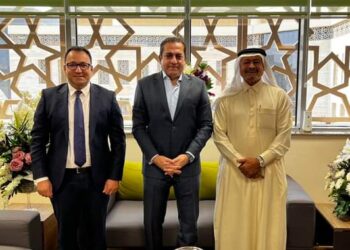 رئيس مجلس إدارة شركة العاصمة الإدارية للتنمية العمرانية يستقبل المؤسس والرئيس التنفيذي لمجموعة مستشفيات السعودي الألماني