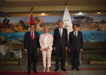 تعاون بين مصر  و سنغافورة لدعم إستضافة مصر لمؤتمر المناخ COP27